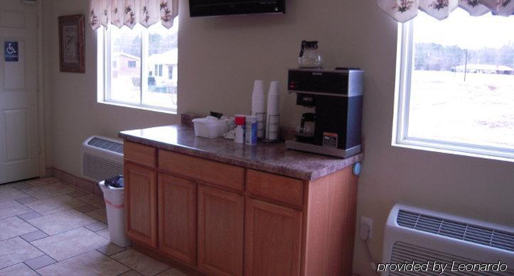 City Heart Inn & Suites Piedmont 外观 照片