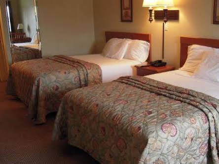 City Heart Inn & Suites Piedmont 外观 照片